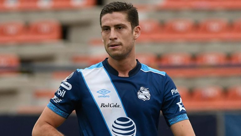 Ormeño, en un partido con Puebla en la Liga MX