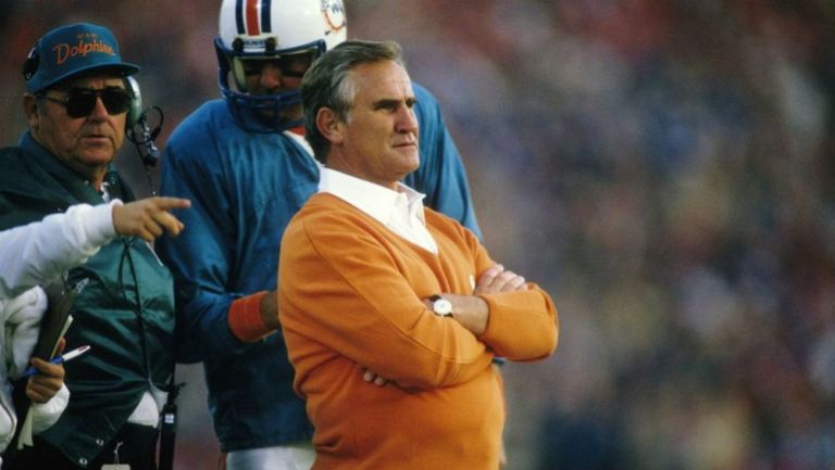 Don Shula cuando era entrenador de los Miami Dolphins