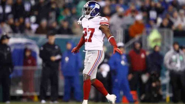 DeAndre Baker, durante un juego de los Giants