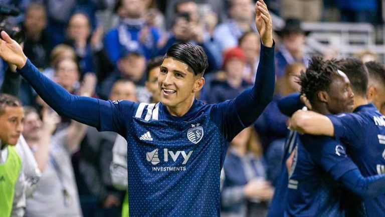 Pulido celebra una anotación en la MLS