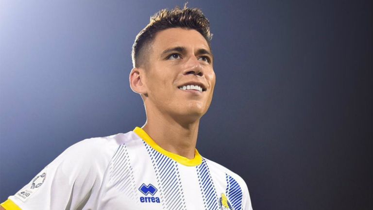 Héctor Moreno jugando con Al Gharafa SC