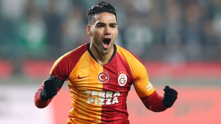 Radamel Falcao celebra un gol con el Galatasaray 