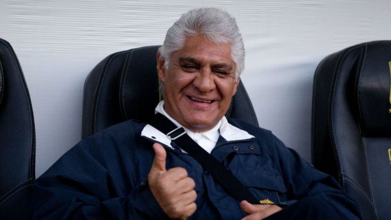 Mario Trejo cuando era director deportivo de Pumas