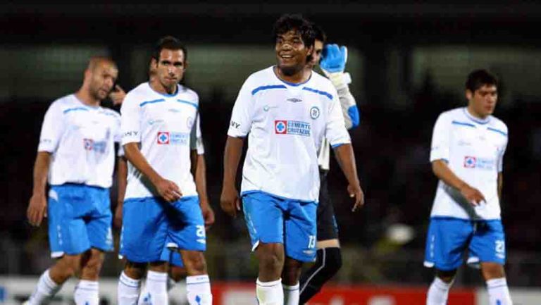 Melvin Brown jugando con Cruz Azul