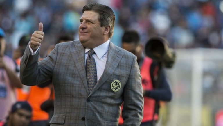 Miguel Herrera, técnico del América