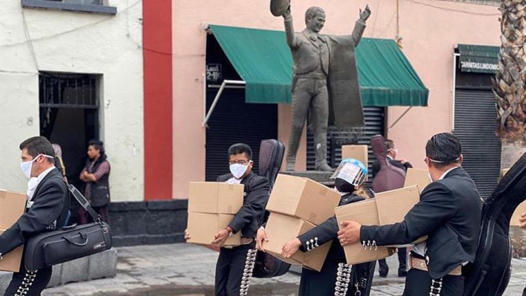 Mariachis de la Ciudad de México son apoyados por el gobierno