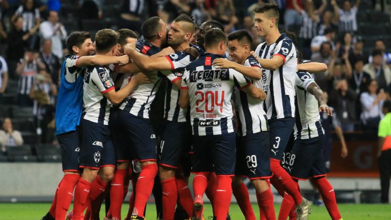 Monterrey en festejo de gol