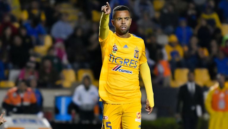 Tigres: Rafael Carioca renovó contrato con el club de la UANL