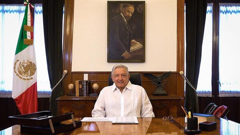 López Obrador da un discurso para los mexicanos