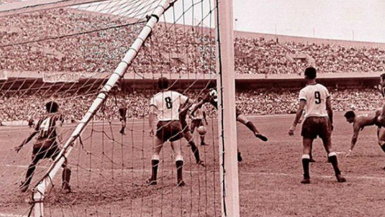 Pumas vs América en 1966