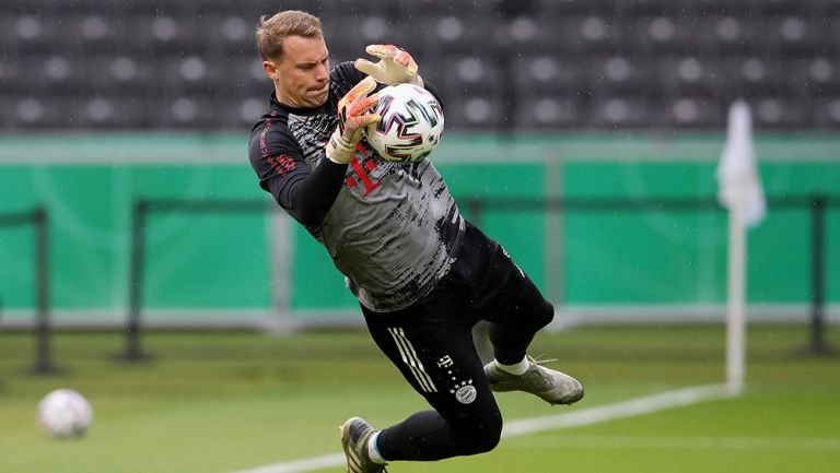 Video: Manuel Neuer fue captado entonando canción fascista