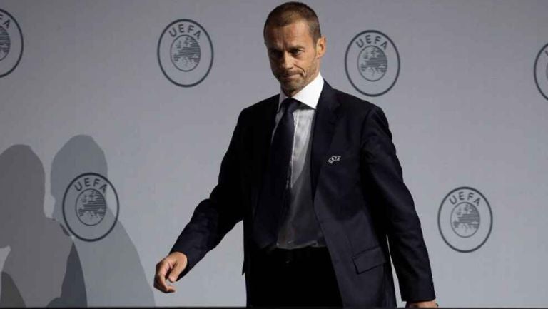 Aleksander Ceferin tras una conferencia de prensa de UEFA 