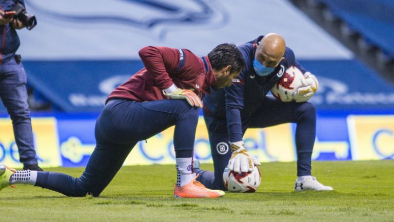 Cruz Azul: Mostró apoyo a Billy Álvarez con pancarta previo al juego ante Puebla