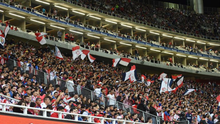 Afición de Chivas previo a un partido