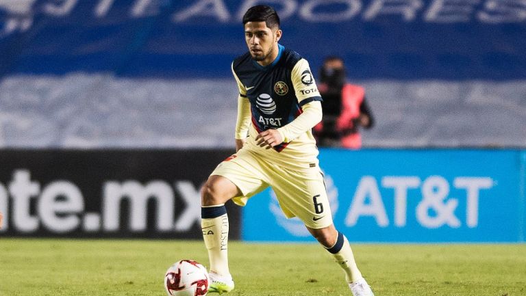 Sergio Díaz en su debut con América