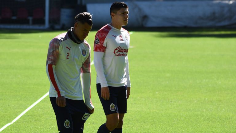 Cristian Calderón y Ronaldo Cisneros en un entrenamiento 