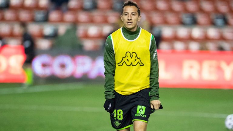 Andrés Guardado previo a un duelo con el Betis 