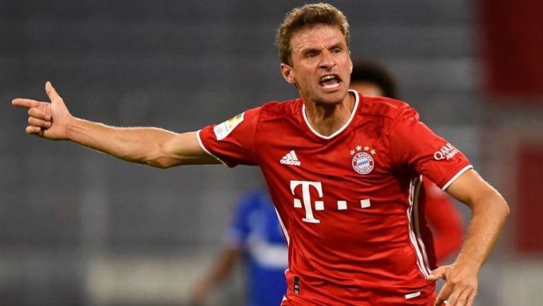 Thomas Müller en celebración con Bayern Munich