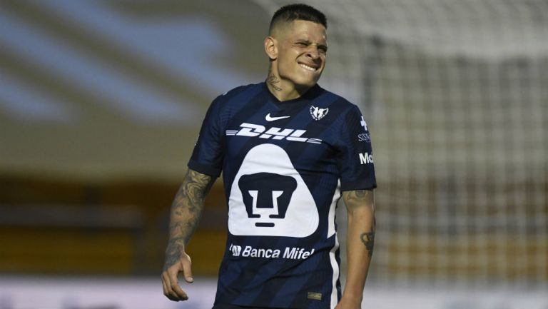 Iturbe en partido con Pumas