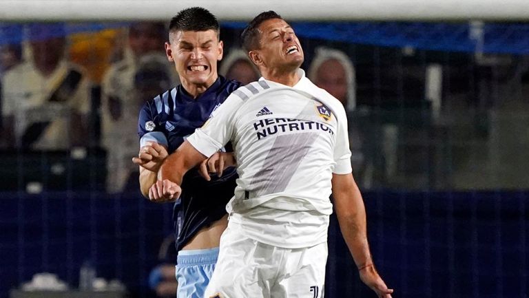 Chicharito jugó segundo tiempo y falló una clara en victoria del Galaxy