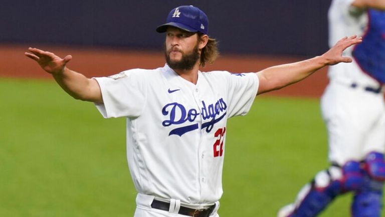 Serie Mundial: ¿Por qué Clayton Kershaw lució una gorra desgastada?