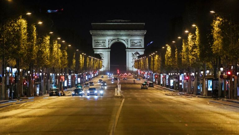 Avenida Campos Elíseos de París, Francia