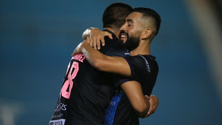 Cancún FC en festejo de gol