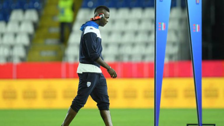 Mario Balotelli: El italiano entrena con equipo de la Cuarta División