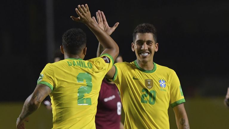 El festejo del gol de Roberto Firmino 