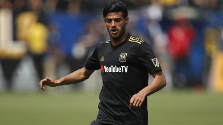 Carlos Vela en partido con LAFC