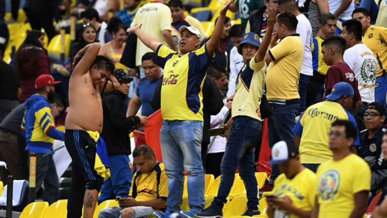 Afición del América en el Estadio Azteca