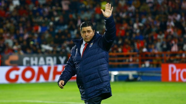 Luis Fernando Tena durante un partido con Chivas