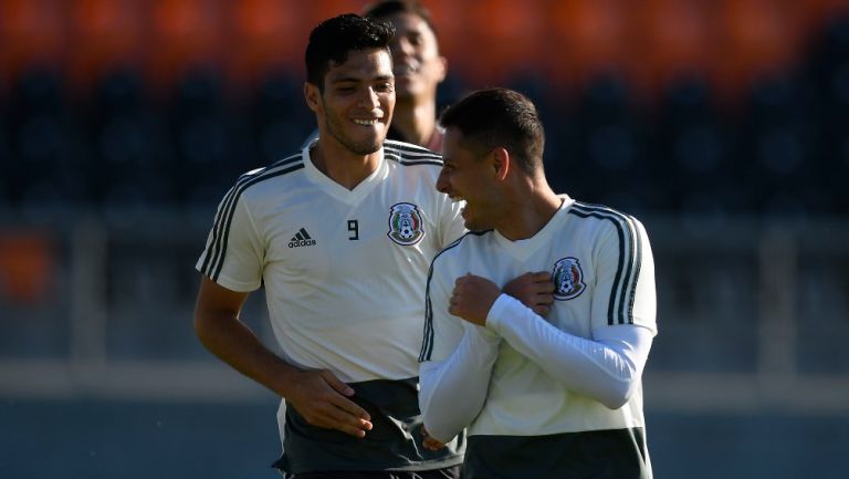 Jiménez y Chicharito en el Tri