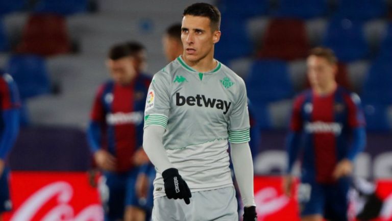 Tello en acción ante Levante