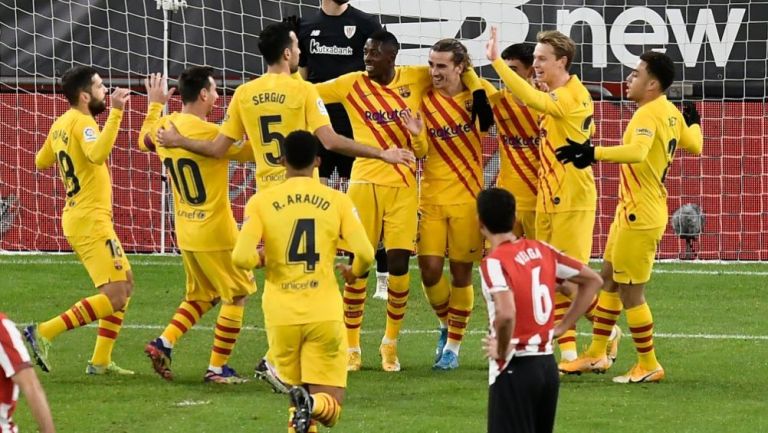 Jugadores del Barcelona festejando un gol