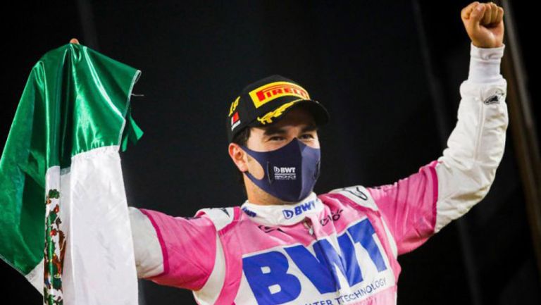 Checo Pérez tras ganar el GP de Sakhir