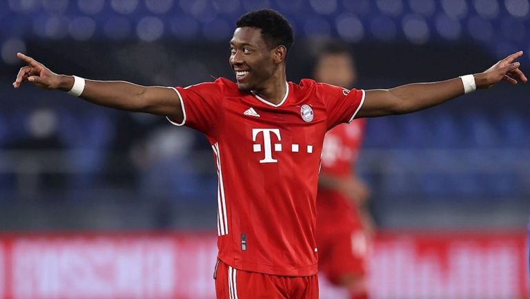 David Alaba durante un partido con Bayern Munich