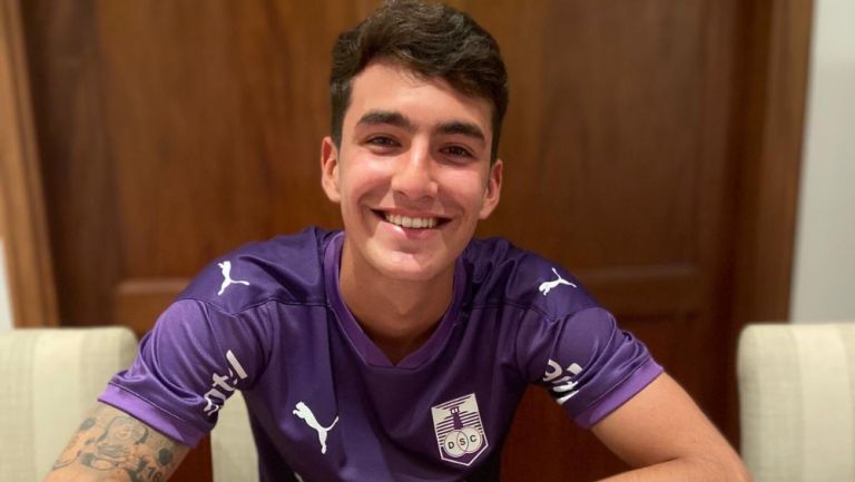 Diego Abreu: Hijo del Loco fichó con el Defensor Sporting de Uruguay