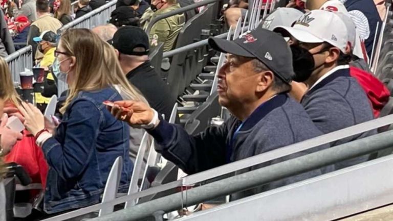 Carlos Aranza Doniz en el Super Bowl LV