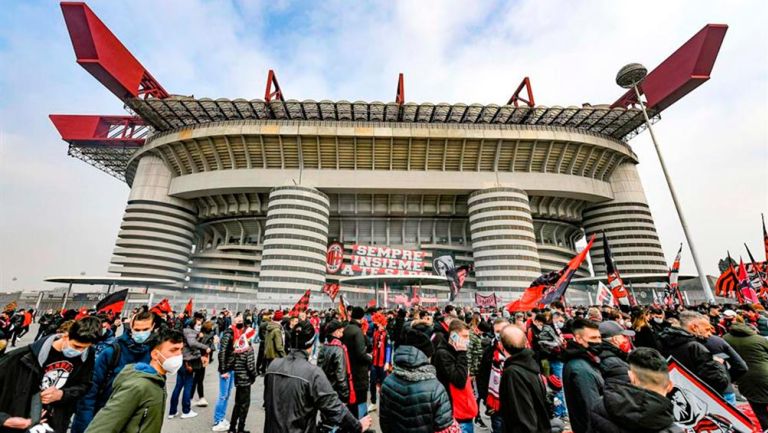 Milan vs Inter: Aficionados vivieron momentos de tensión previo al derbi