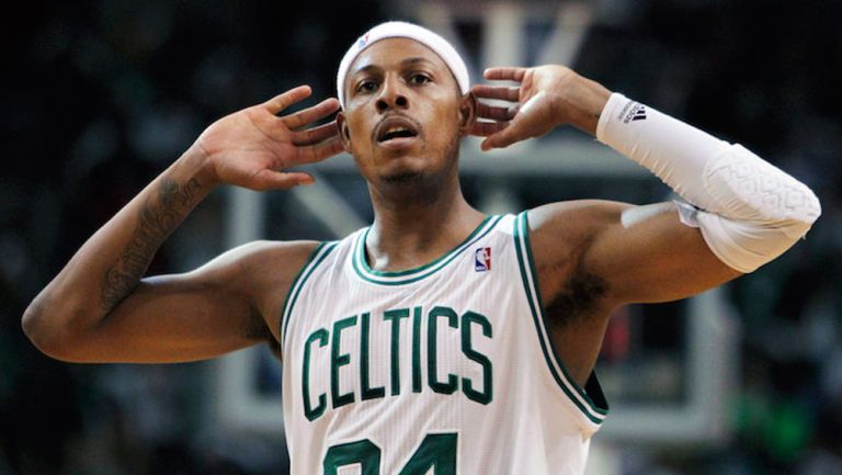 ¿Cuánto mide Paul Pierce? 20