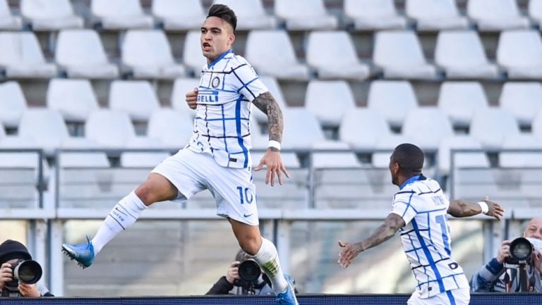 Lautaro Martínez festejando un gol a favor del Inter de Milán