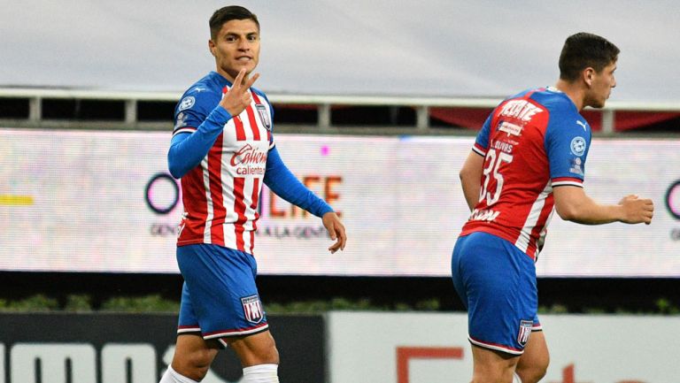 Cisneros, tras marcar un gol con el Tapatío