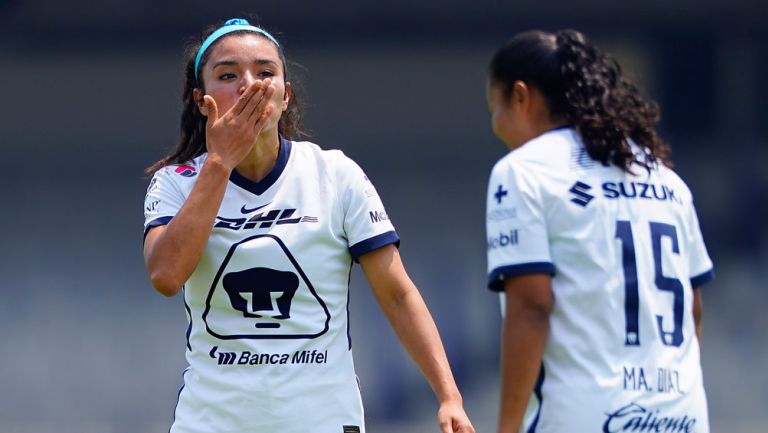 Marlyn Campa celebra su gol ante Atlas