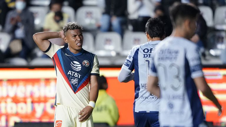 Roger Martínez se lamenta tras la derrota en Pachuca