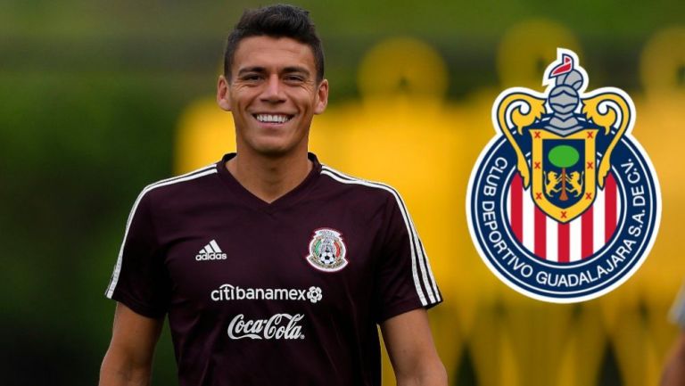 Héctor Moreno en práctica con Selección Mexicana