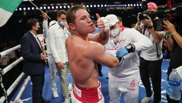 Canelo Álvarez 'provocó' La Furia De Jake Paul Tras Combate Entre ...