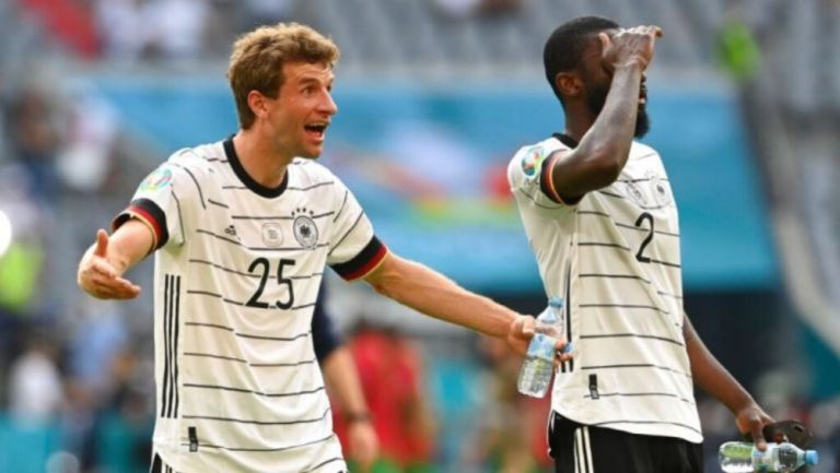 Thomas Muller en acción con Alemania