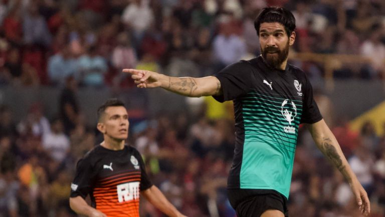 Loco Abreu se tatuó la cara de Dalma Maradona en la espalda