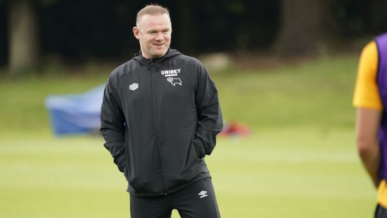 Wayne Rooney durante un entrenamiento del Derby County